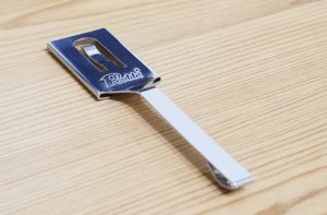 昭和スプリング製　スライド式スケールクリップ